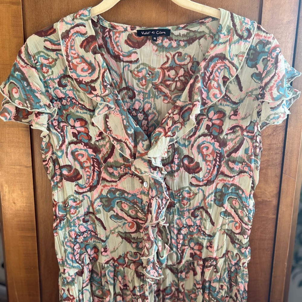 Violet & Claire Multicolor Paisley Blouse